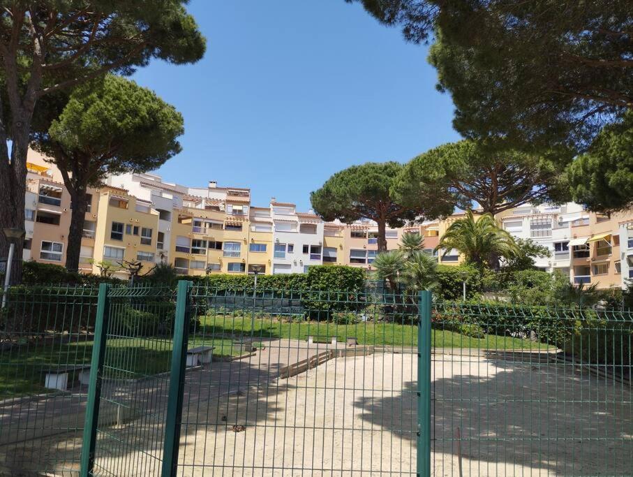Studio 4 Couchages Avec Piscine D'Ete Vue Port Agde Exterior photo